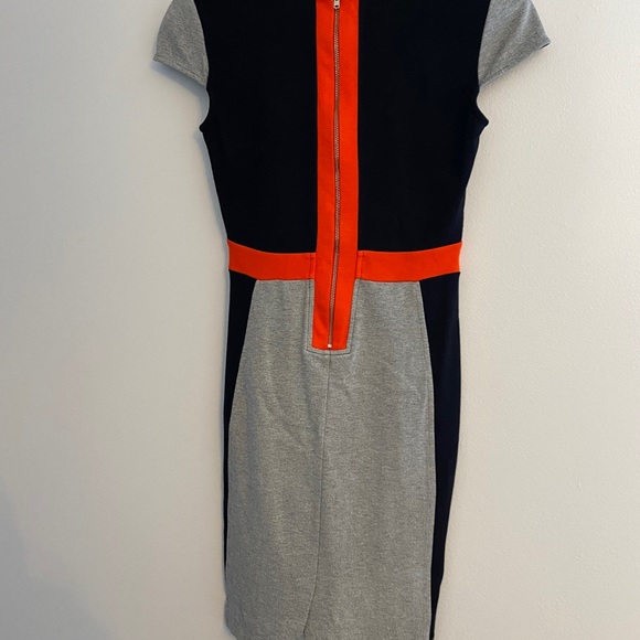 French Connection Manhattan dress- size 4 - Picture 4 of 8